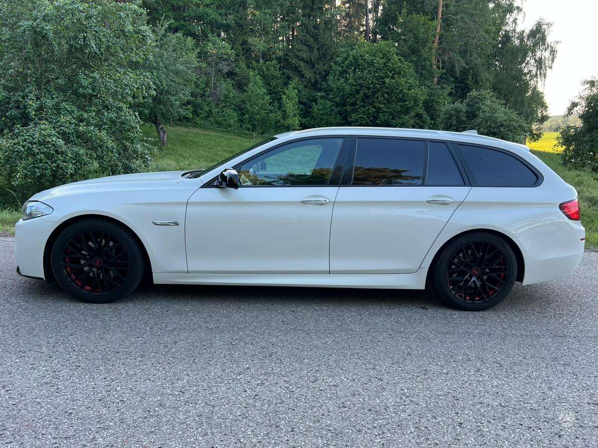 BMW 525, 2.0 l., Универсал