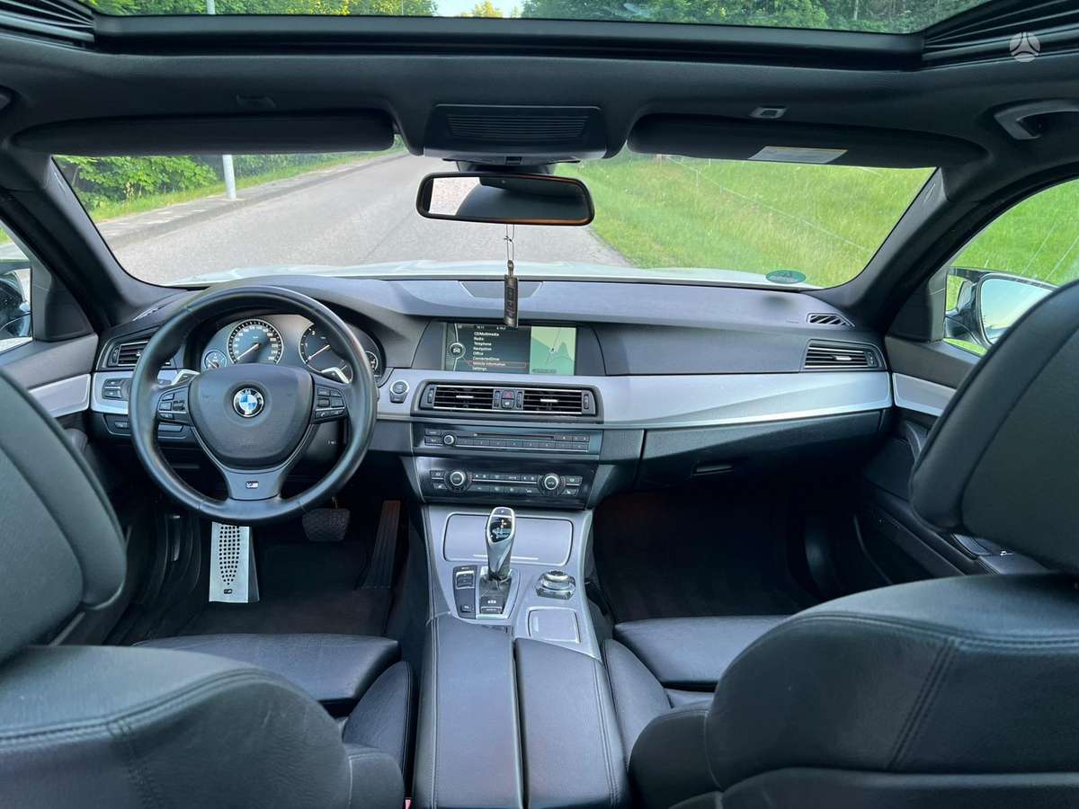 BMW 525, 2.0 l., Универсал