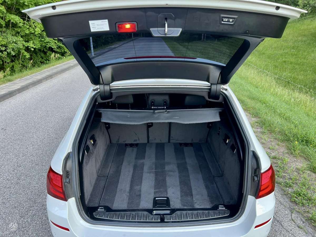BMW 525, 2.0 l., Универсал