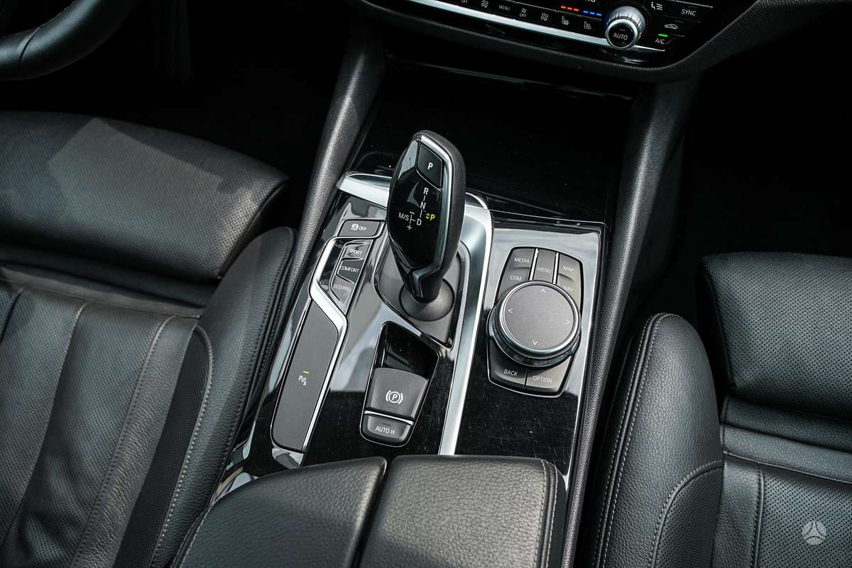 BMW 520, 2.0 l., Универсал