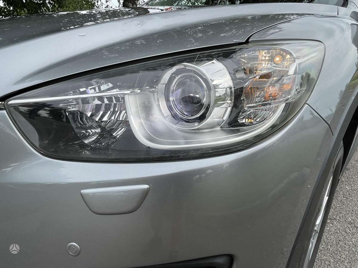 Mazda CX-5, 2.2 l., off-road / crossover