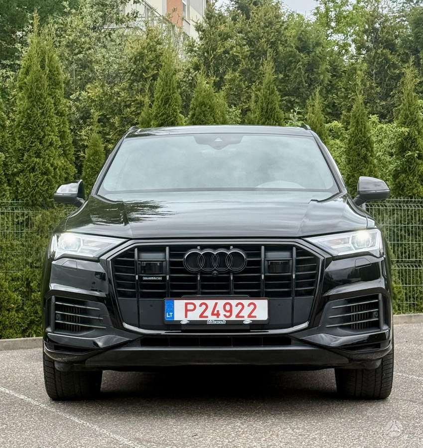 Audi Q7, 3.0 l., Минивэн