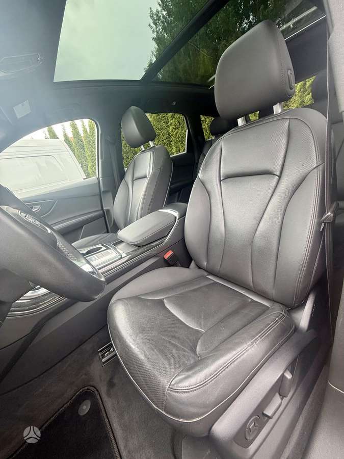 Audi Q7, 3.0 l., Минивэн