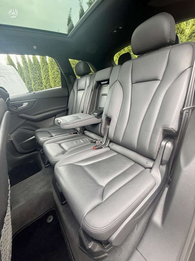 Audi Q7, 3.0 l., Минивэн
