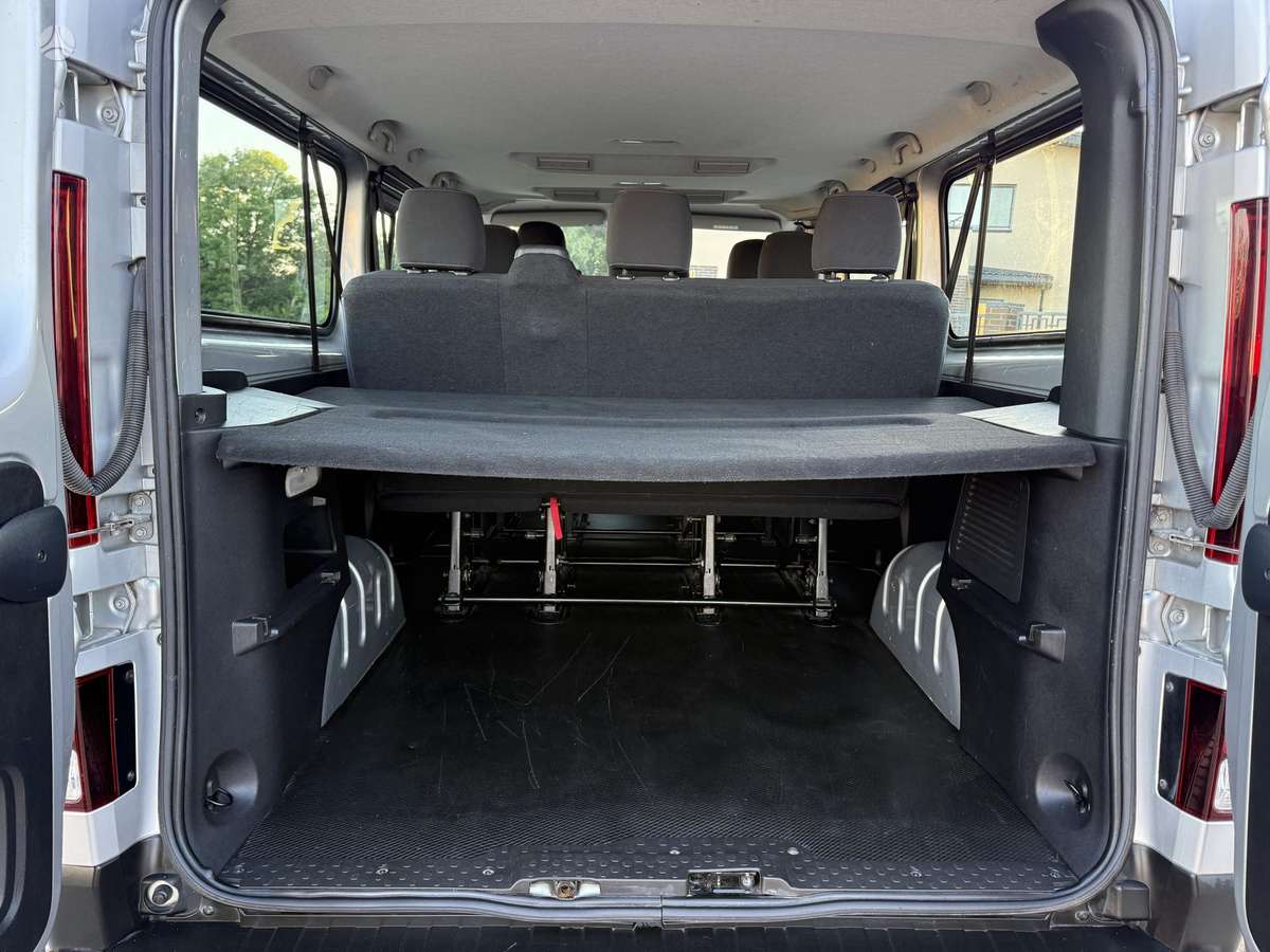 Renault Trafic - 9