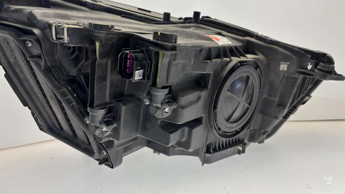 Audi Q3, 83A941033, Cen31104