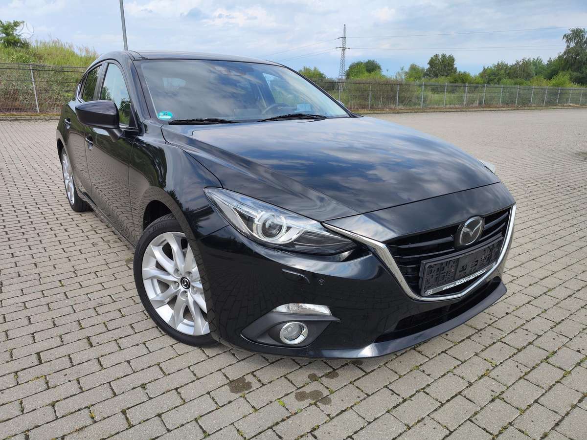 Mazda 3, 2.2 l., Хэтчбек