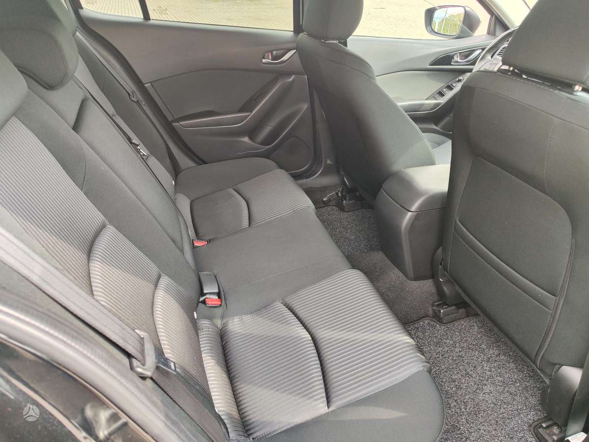 Mazda 3, 2.2 l., hatchback