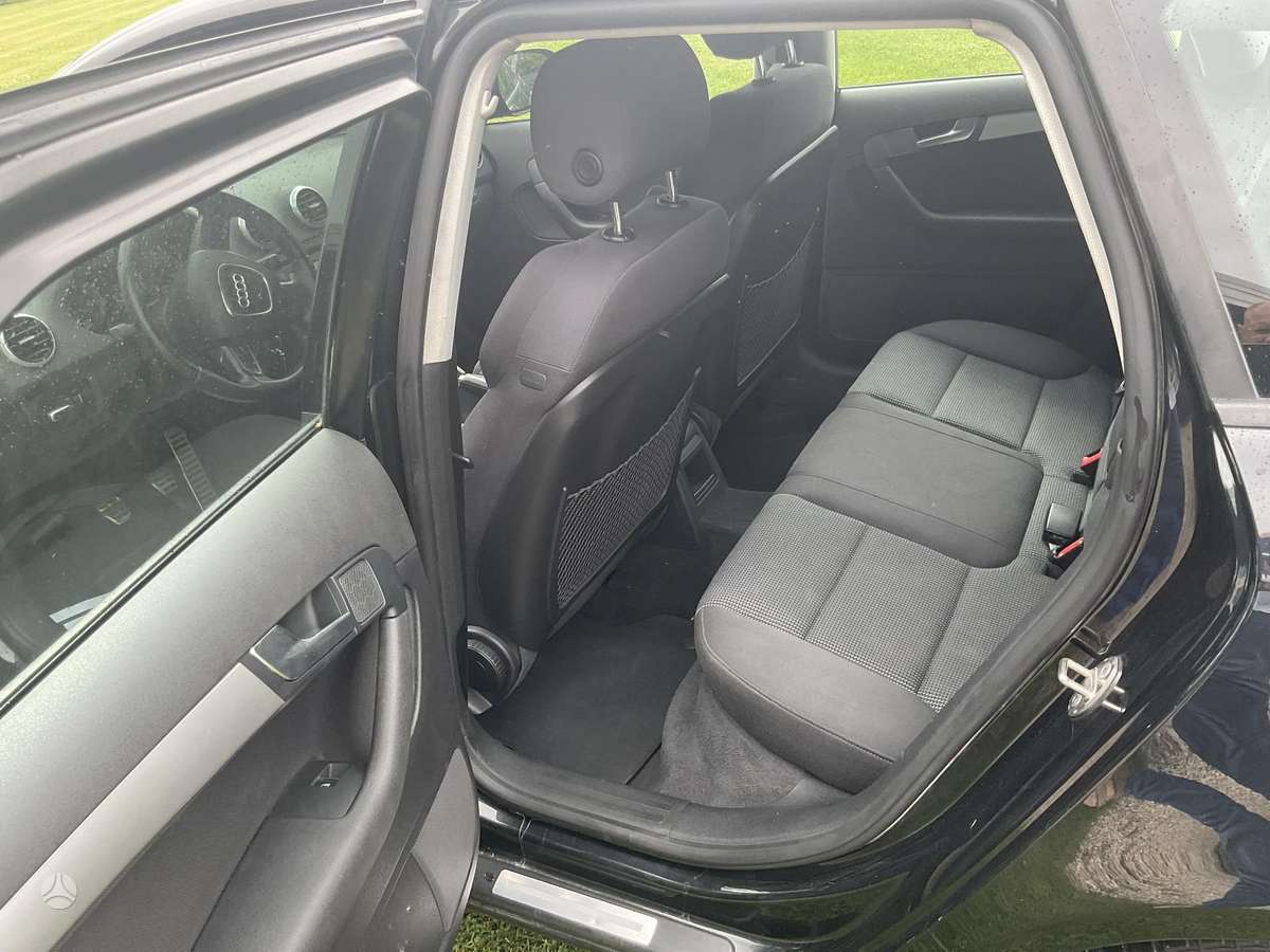 Audi A3, 1.8 l., hečbekas