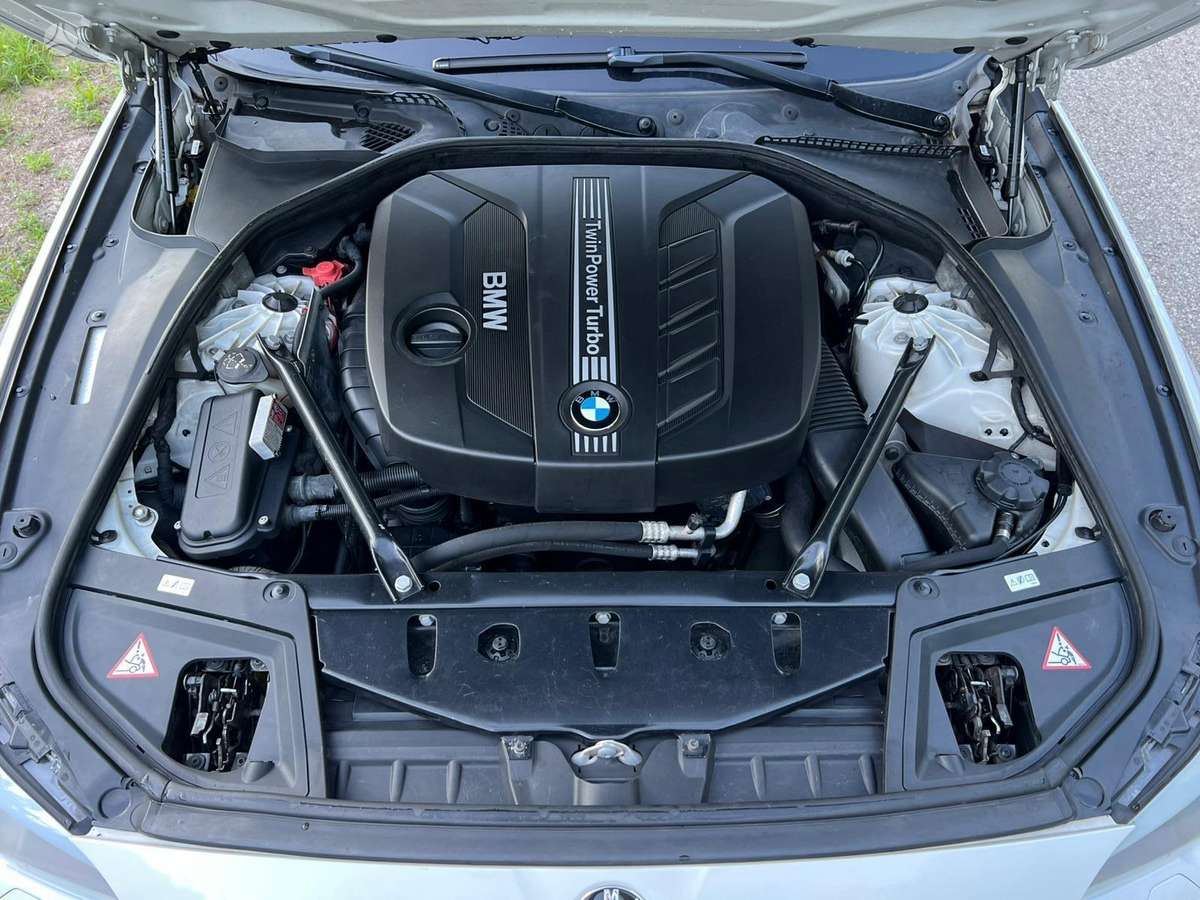 BMW 525, 2.0 l., Универсал