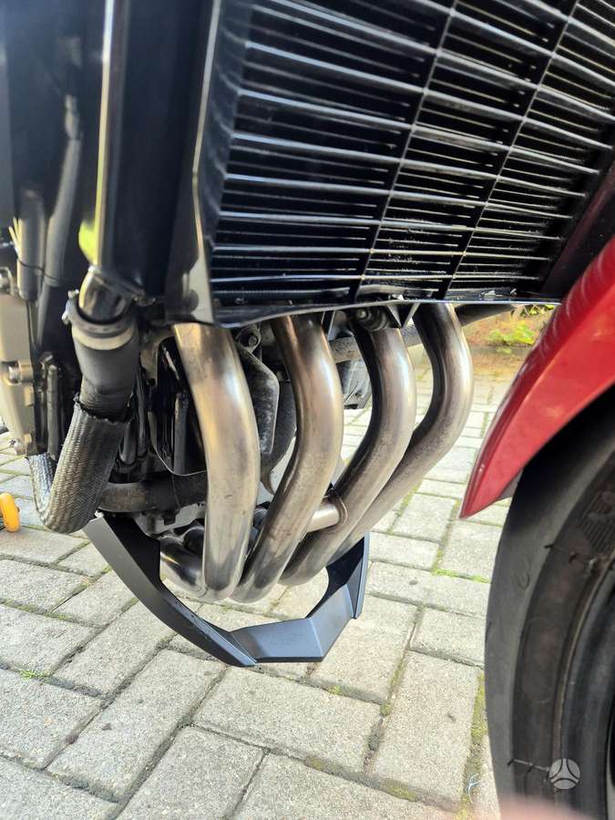 Yamaha XJ6 600cc, street / classic