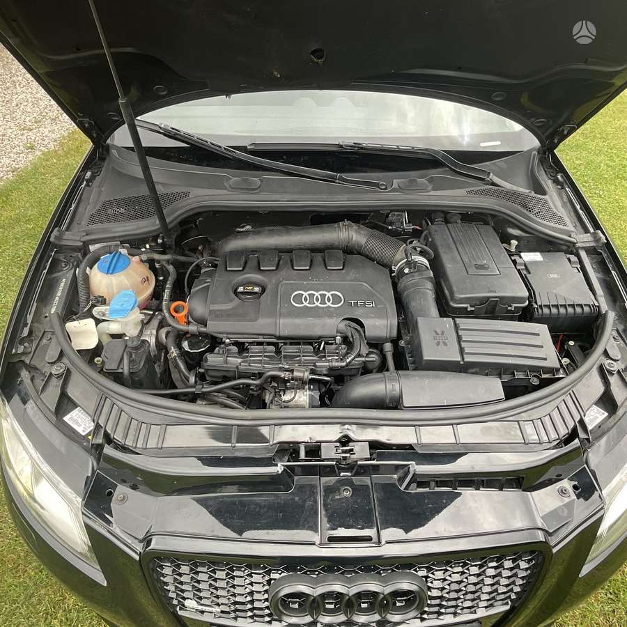 Audi A3, 1.8 l., hečbekas