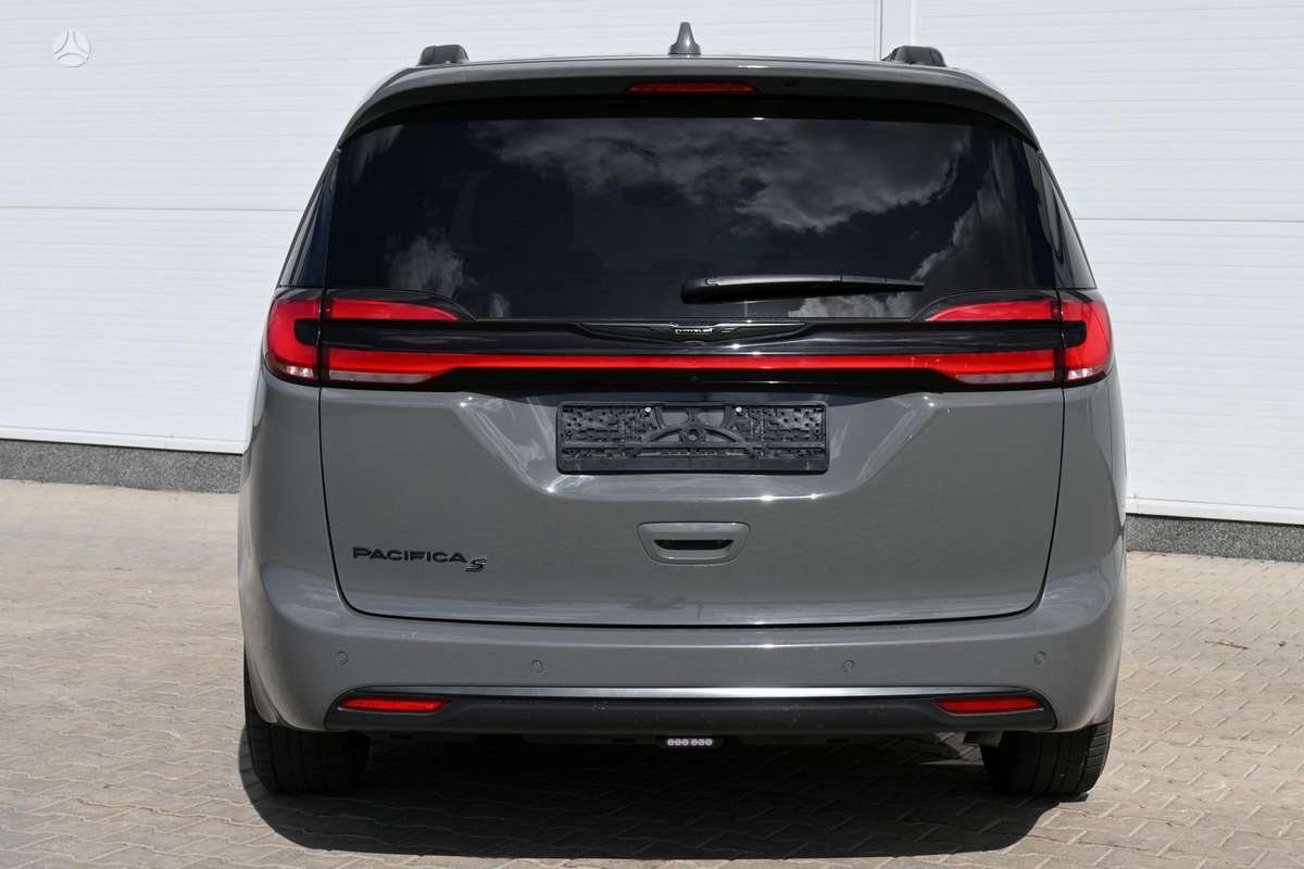 Chrysler Pacifica, 3.6 l., Минивэн