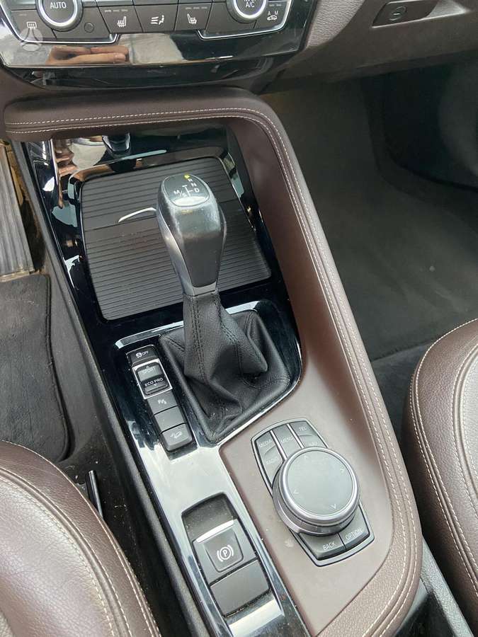 BMW X1, 2.0 l., Внедорожник / Кроссовер