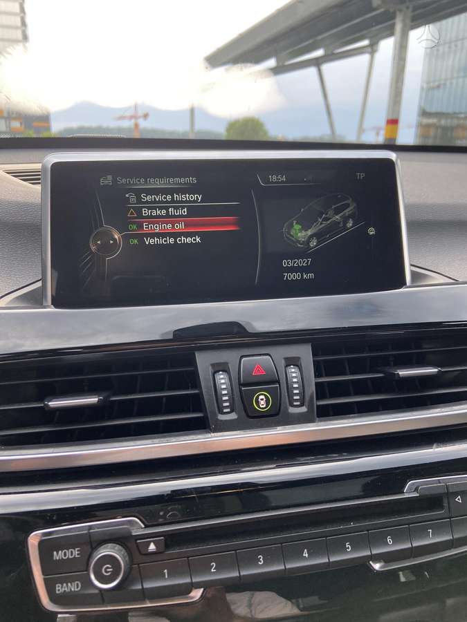 BMW X1, 2.0 l., Внедорожник / Кроссовер