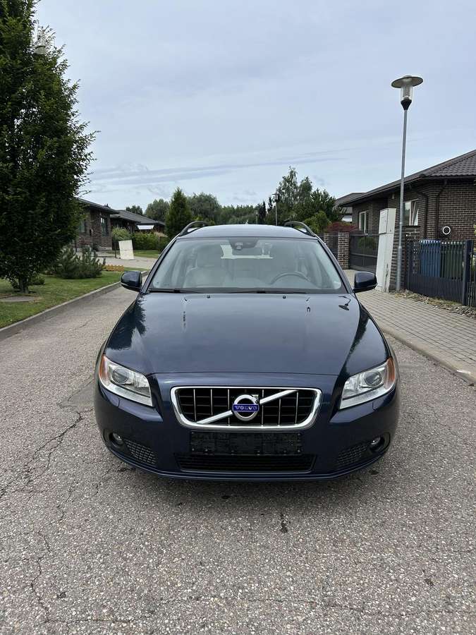 Volvo V70, 2.0 l., universalas