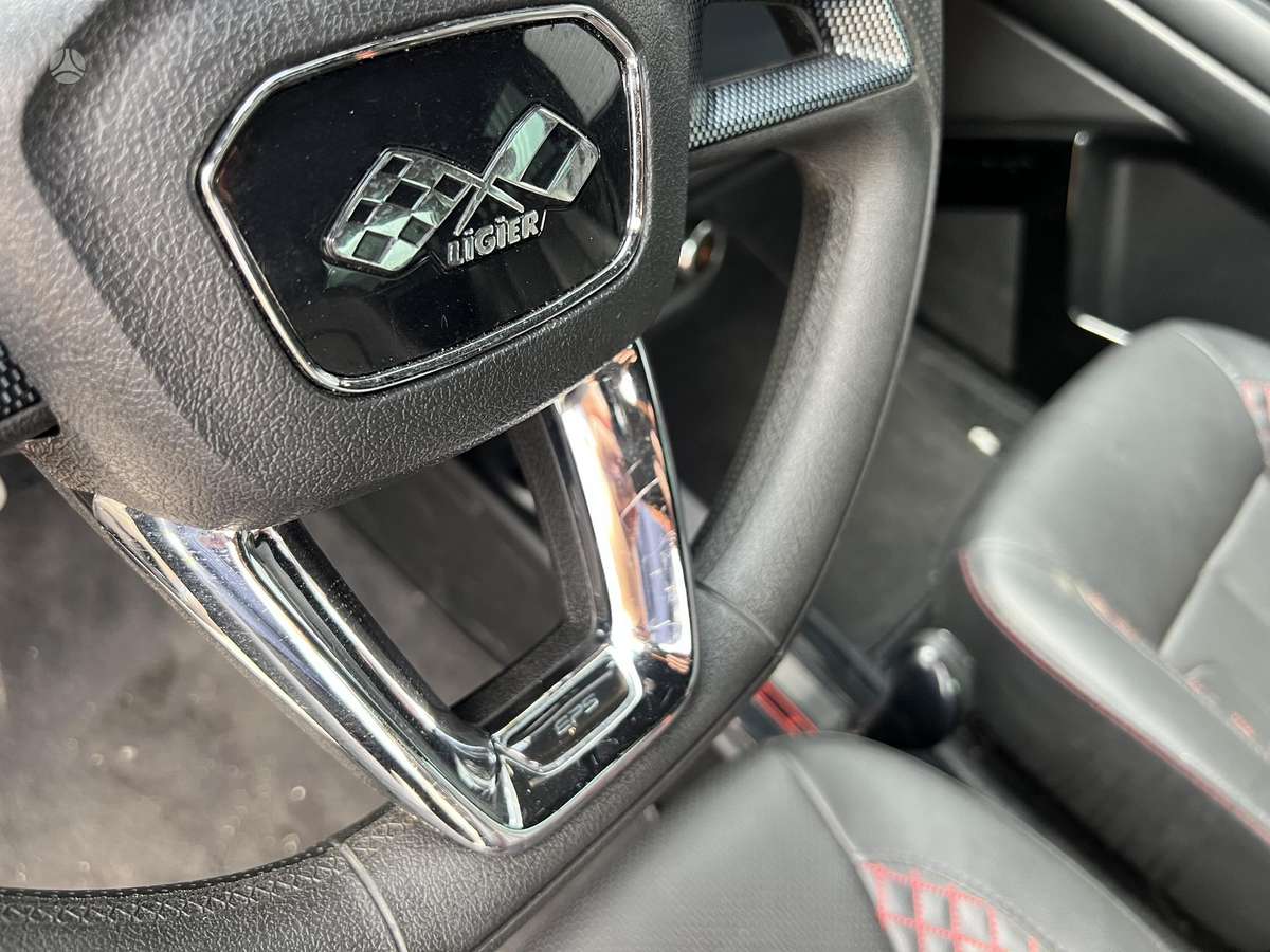 Ligier JS60, 0.5 l., hatchback