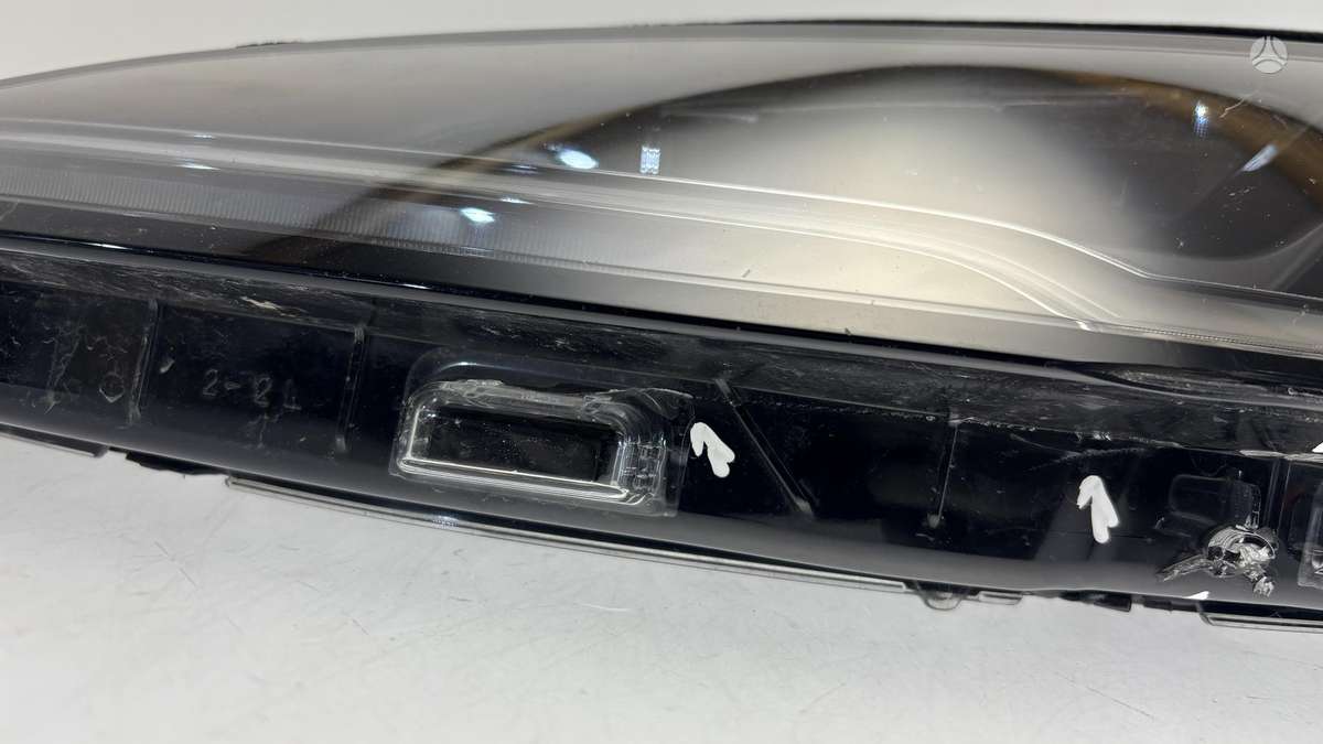 Tesla Model 3, 176088800F, Cen31161