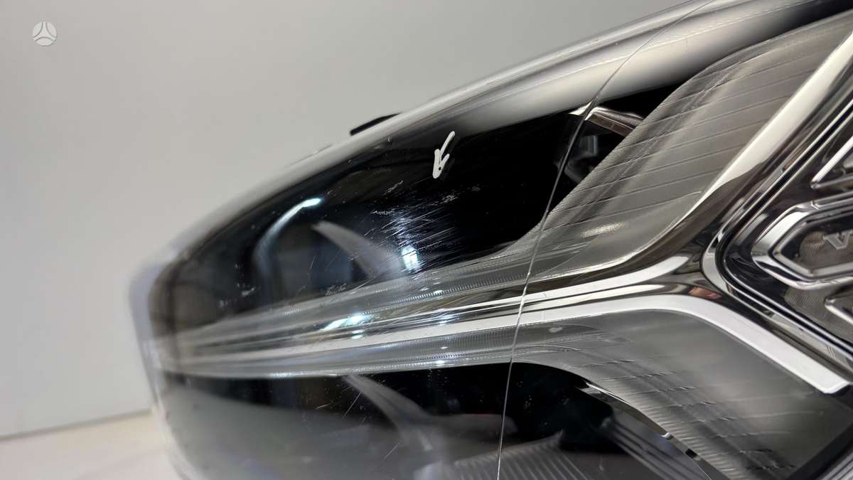Volvo XC40, 32342524, Cen31173