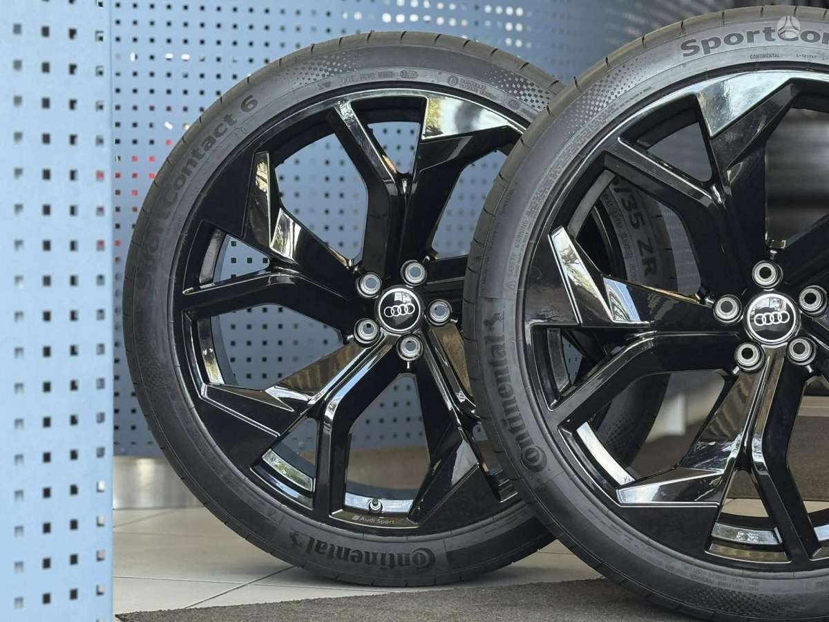 Audi Q8 RSQ8 ORIGINALUS KOMPL., легкосплавные , R23