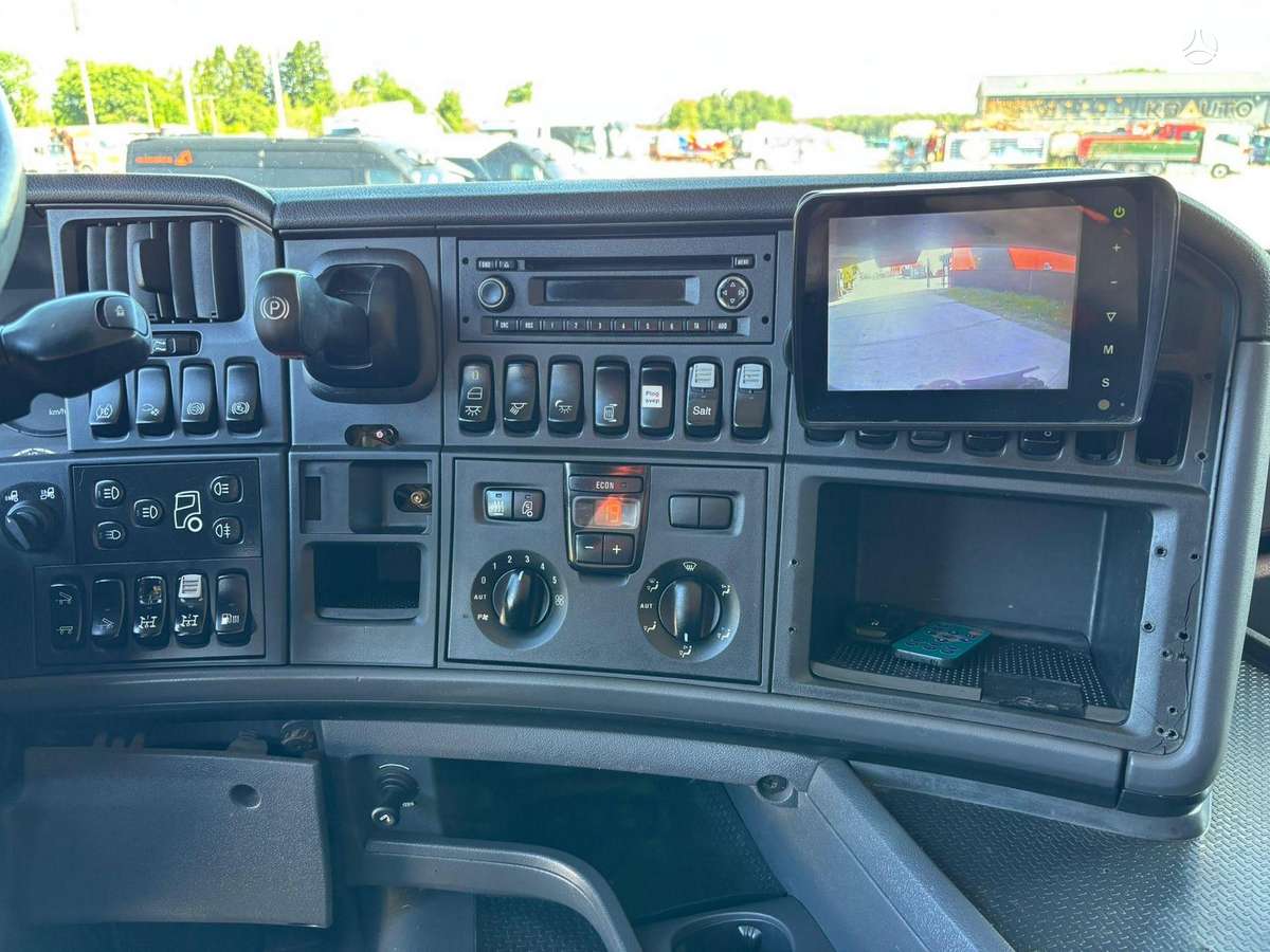 Scania G 480 8x4*4, dumpers with crane