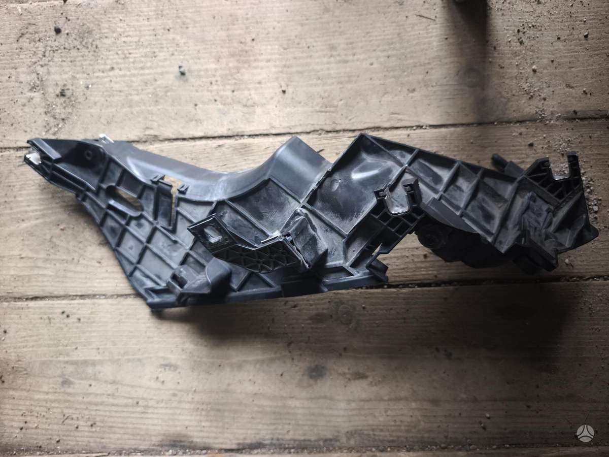 Audi A7 žibintai