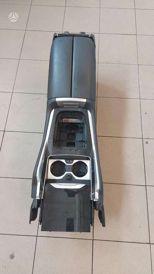 BMW X6 M interior parts