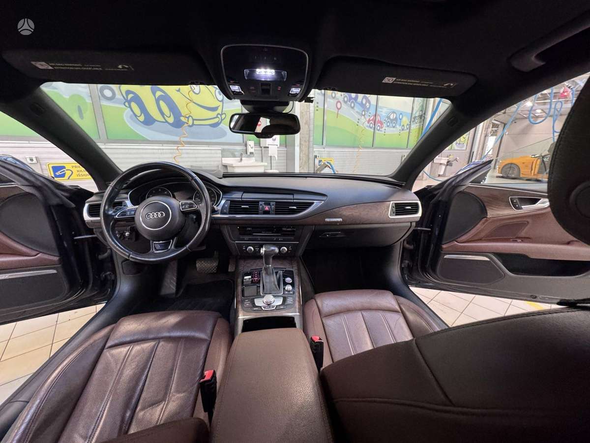Audi A7, 3.0 l., Седан