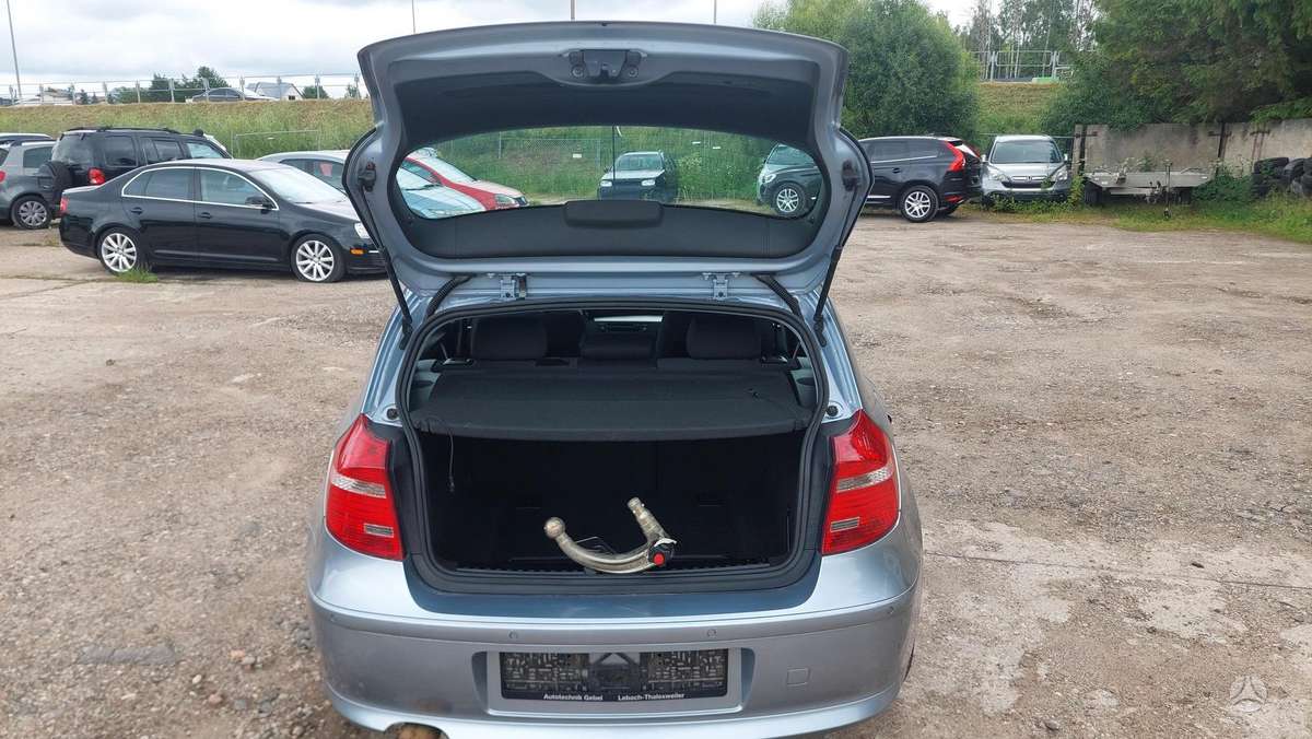 BMW 118, 2.0 l., Хэтчбек