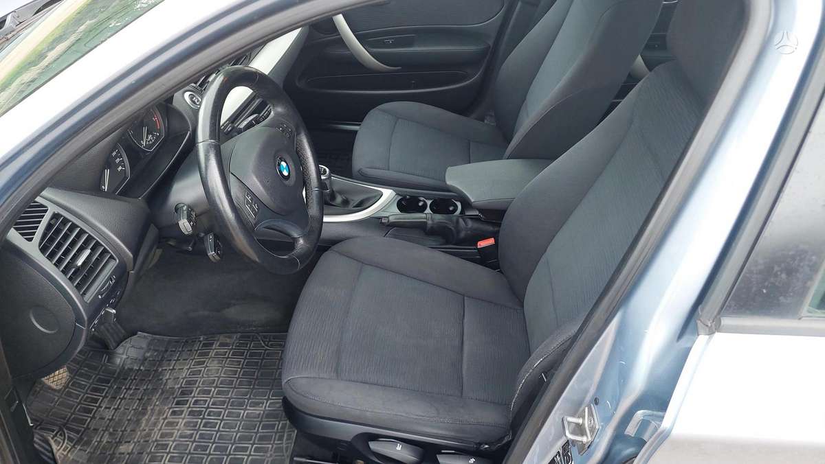 BMW 118, 2.0 l., Хэтчбек