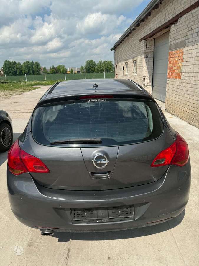 Opel Astra Spalvos kodas z 177