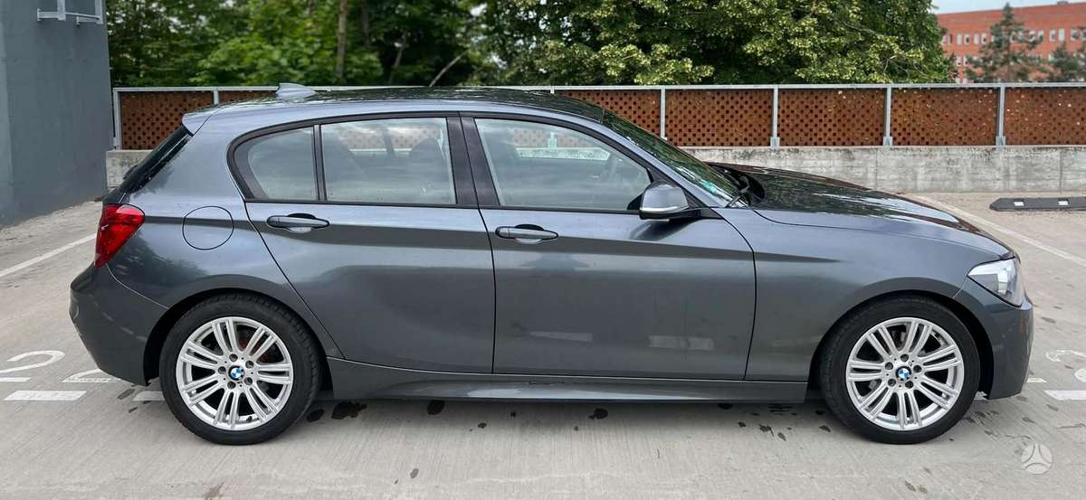 BMW 116, 2.0 l., Хэтчбек