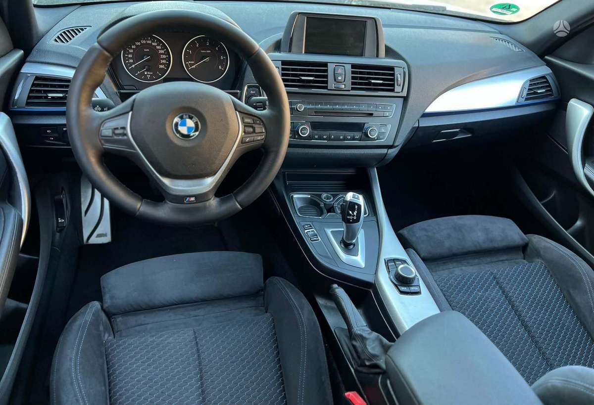 BMW 116, 2.0 l., Хэтчбек