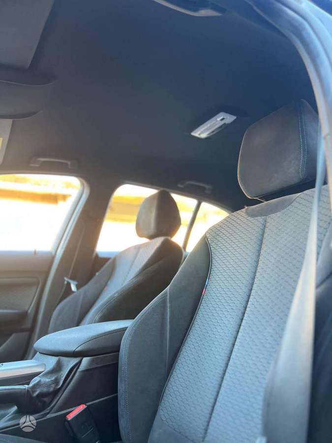 BMW 116, 2.0 l., hatchback