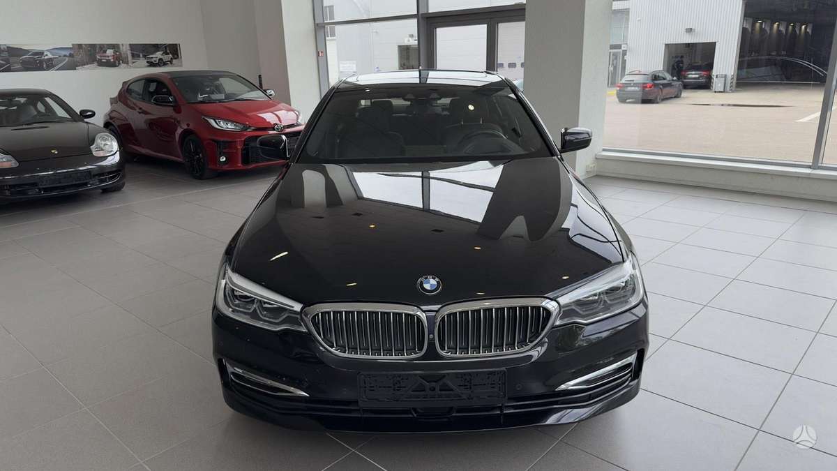BMW 520, 2.0 l., Седан