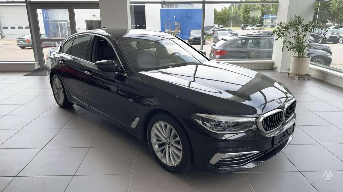 BMW 520, 2.0 l., Седан