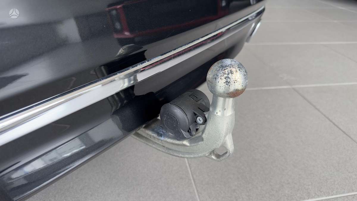 BMW 520, 2.0 l., Седан