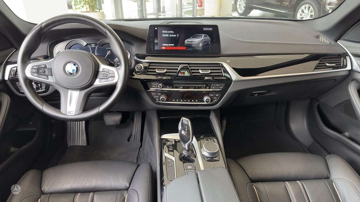 BMW 520, 2.0 l., Седан