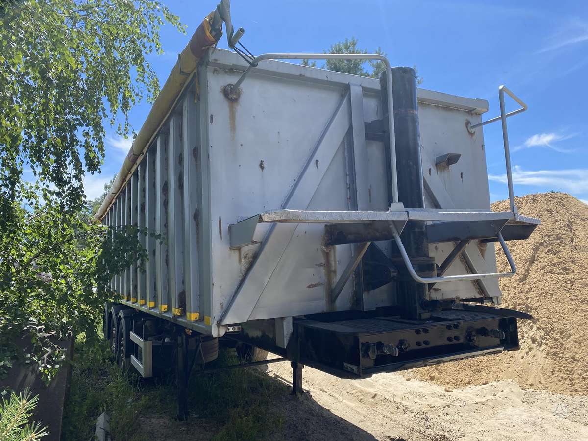 Schwarzmüller SAF Gusak, dumper / tipper