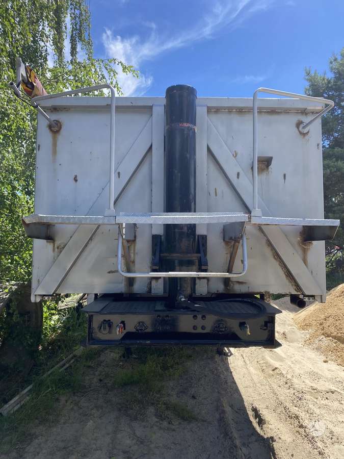 Schwarzmüller SAF Gusak, dumper / tipper