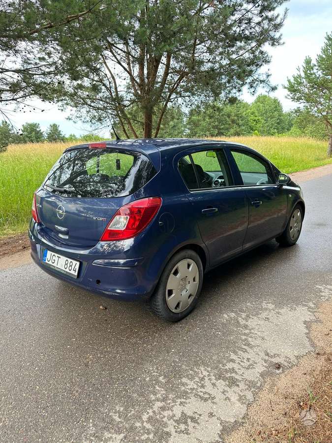 Opel Corsa, 1.7 l., Хэтчбек