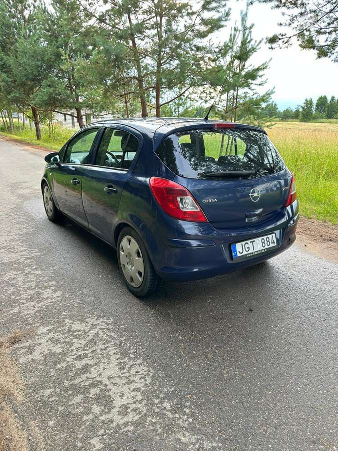 Opel Corsa, 1.7 l., Хэтчбек
