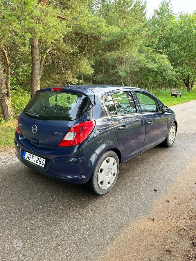 Opel Corsa, 1.7 l., Хэтчбек