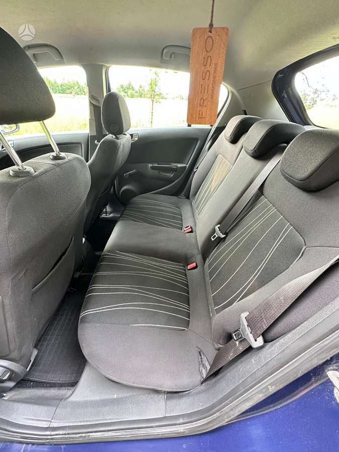 Opel Corsa, 1.7 l., Хэтчбек