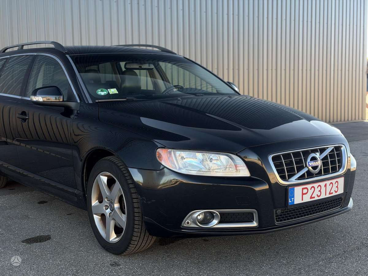 Volvo V70, 2.4 l., wagon