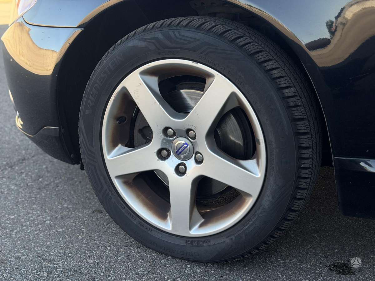 Volvo V70, 2.4 l., wagon