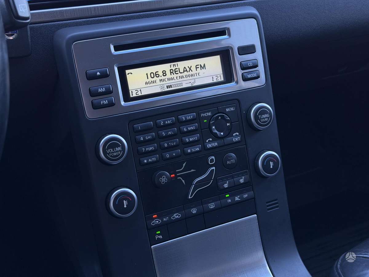 Volvo V70, 2.4 l., wagon