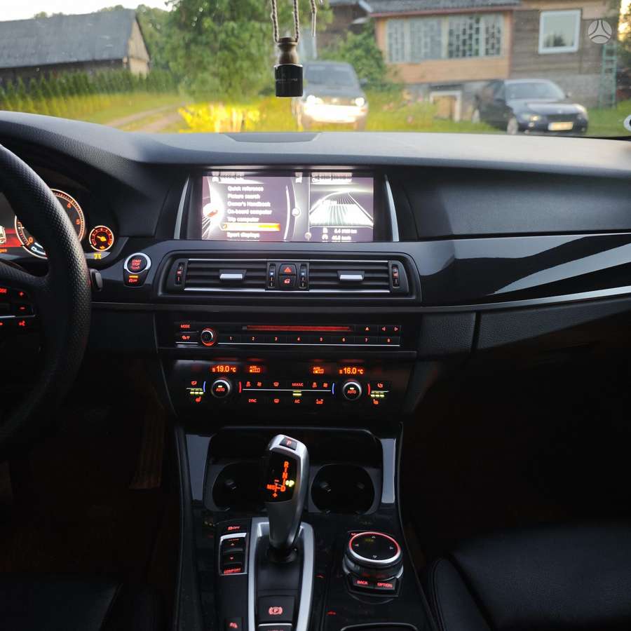 BMW 520, wagon