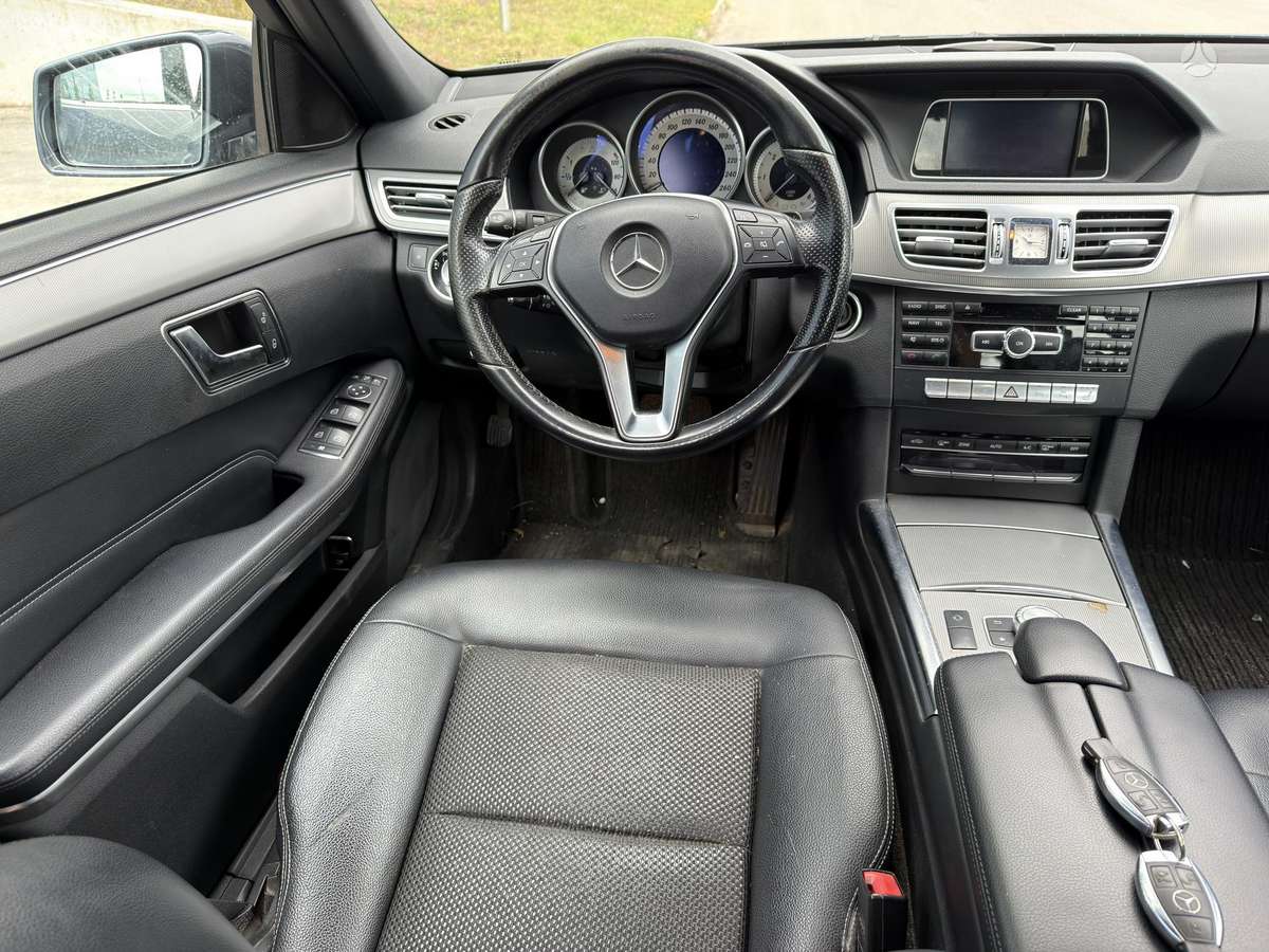Mercedes-Benz E220, 2.1 l., Универсал