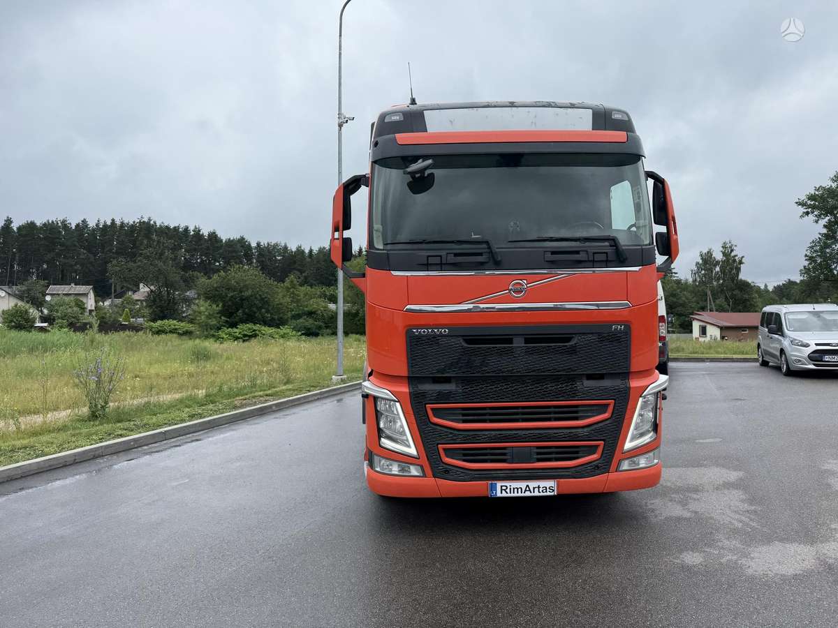 Volvo FH 460, single sleeper